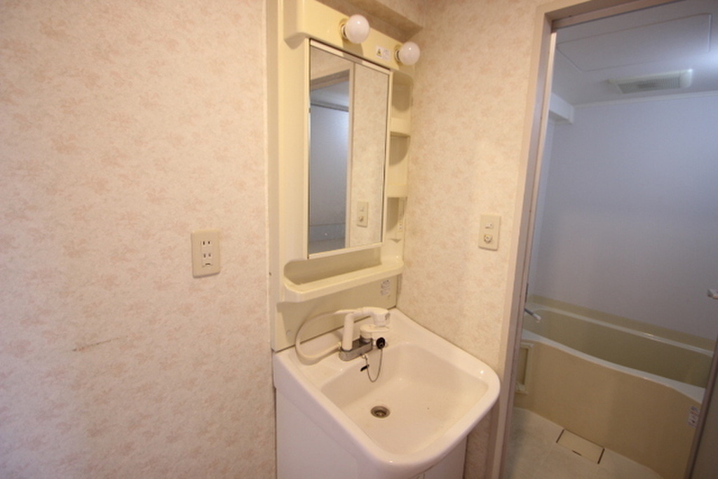 (7/23) 別号室画像 (7/23) 別号室画像