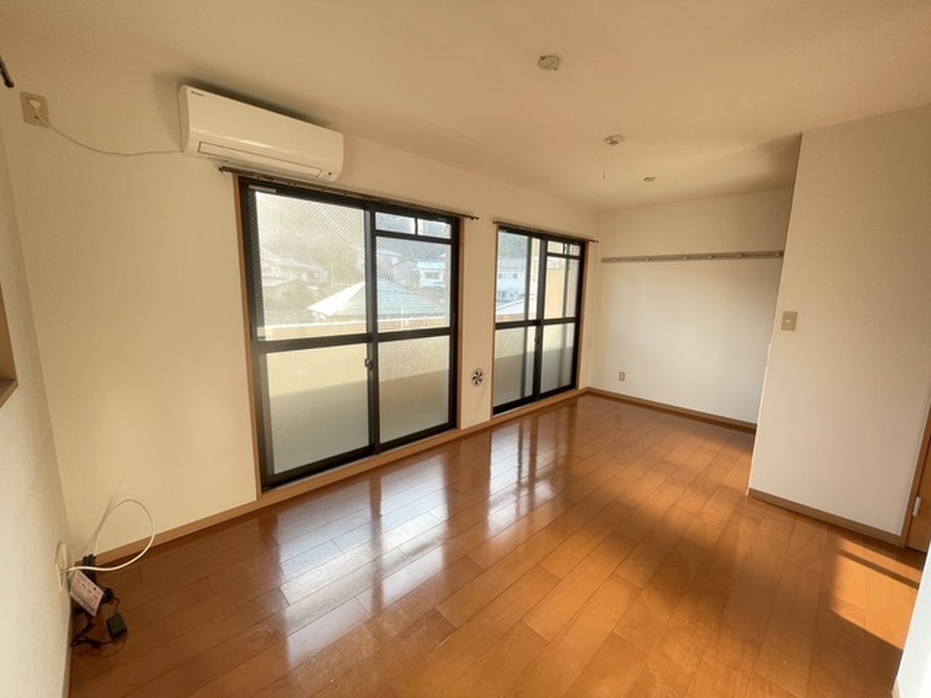 (2/25) 居室・リビング (2/25) 居室・リビング