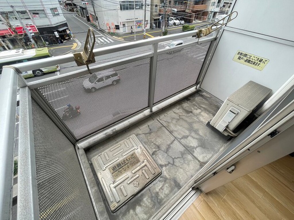 (12/27) バルコニー