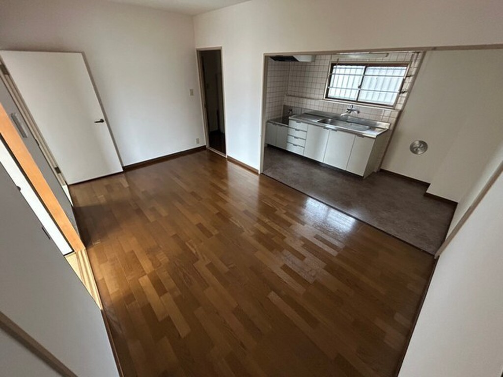 (2/25) 居室・リビング (2/25) 居室・リビング