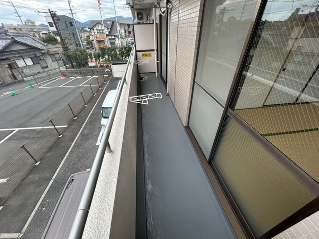 (12/25) バルコニー (12/25) バルコニー