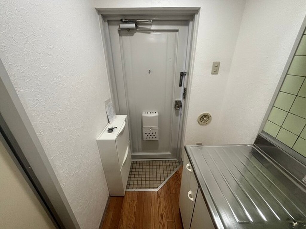 (7/29) 玄関 (7/29) 玄関