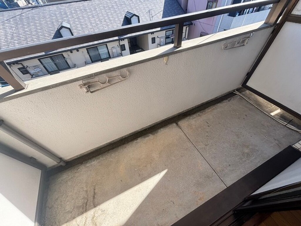 (13/30) バルコニー