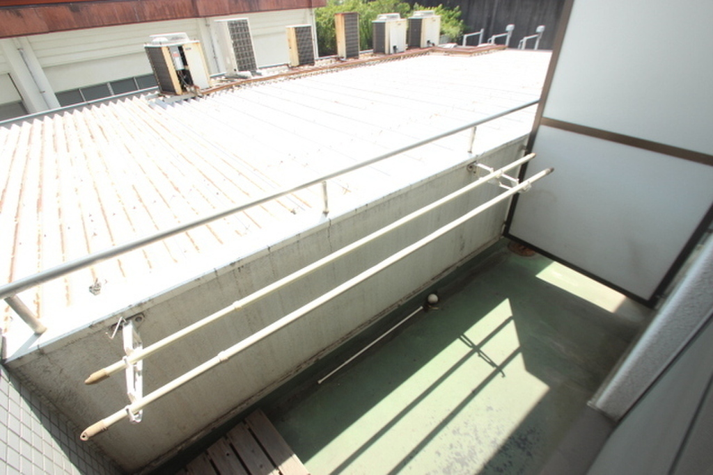 (11/26) バルコニー (11/26) バルコニー