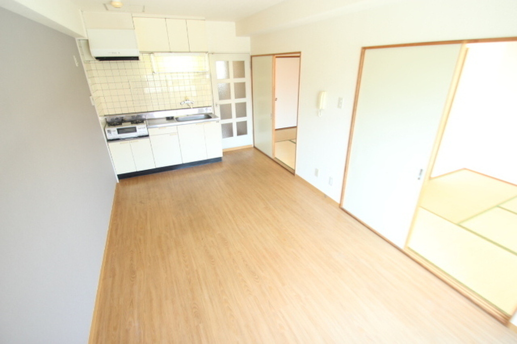 (14/26) 居室・リビング (14/26) 居室・リビング