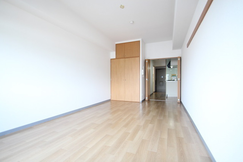 (15/28) 居室・リビング