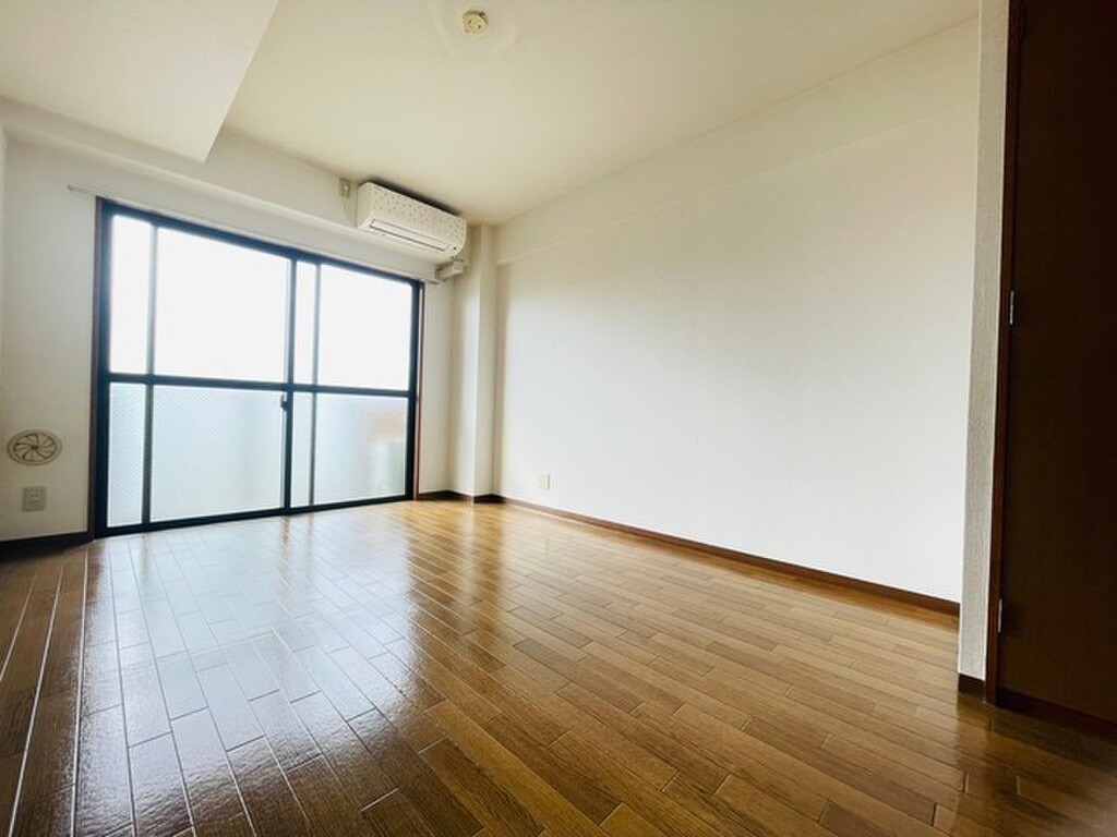 (13/27) 居室・リビング (13/27) 居室・リビング