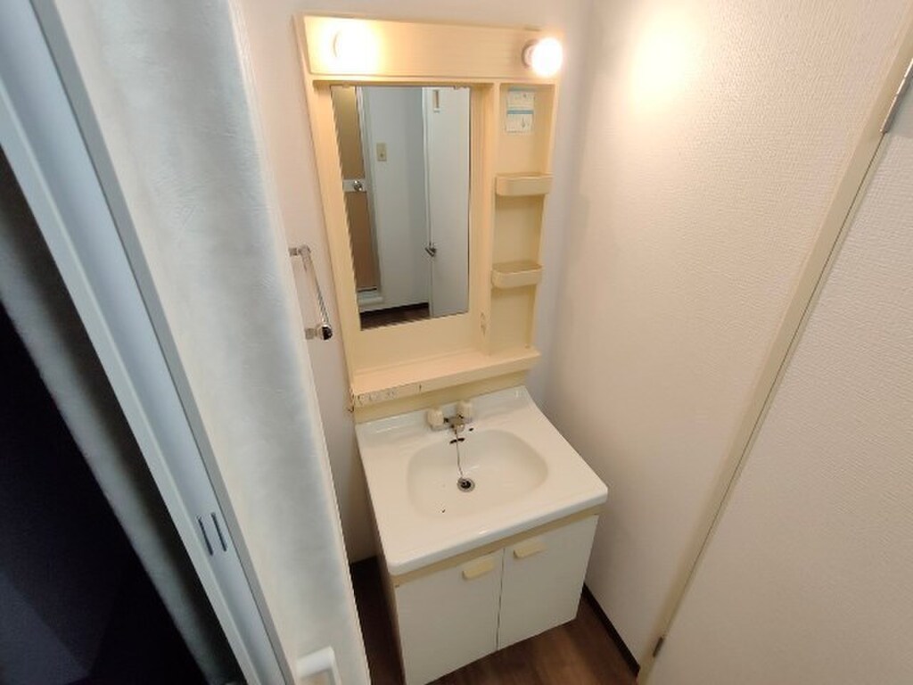 (6/21) 洗面所 (6/21) 洗面所