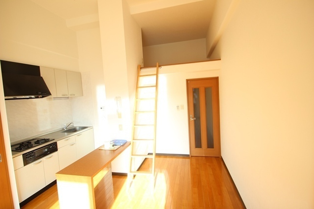 (8/24) ※別部屋の写真です。 (8/24) ※別部屋の写真です。