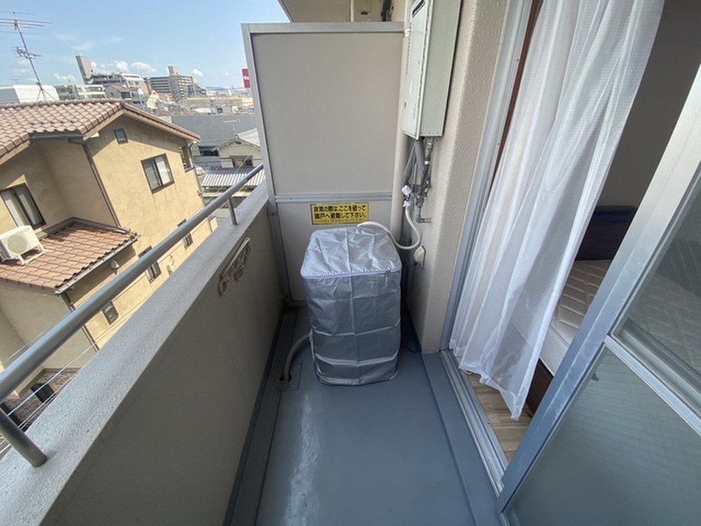 (8/25) バルコニー