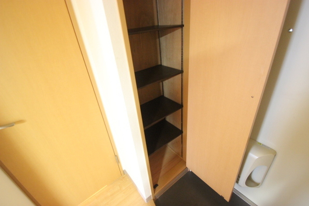 (7/25) 玄関 (7/25) 玄関