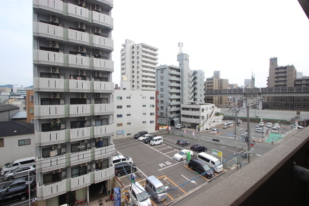 (13/25) 眺望 (13/25) 眺望