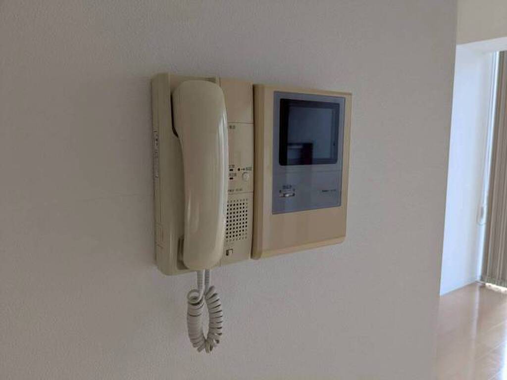 (13/34) インターフォン