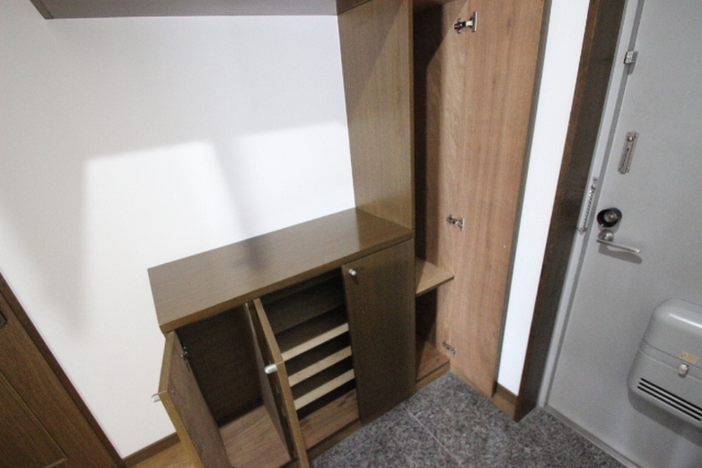 (22/34) 玄関 (22/34) 玄関