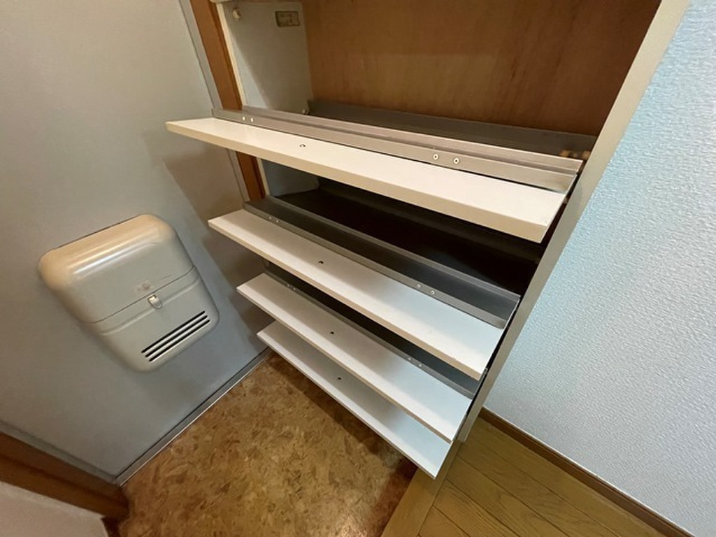 (18/31) 玄関 (18/31) 玄関