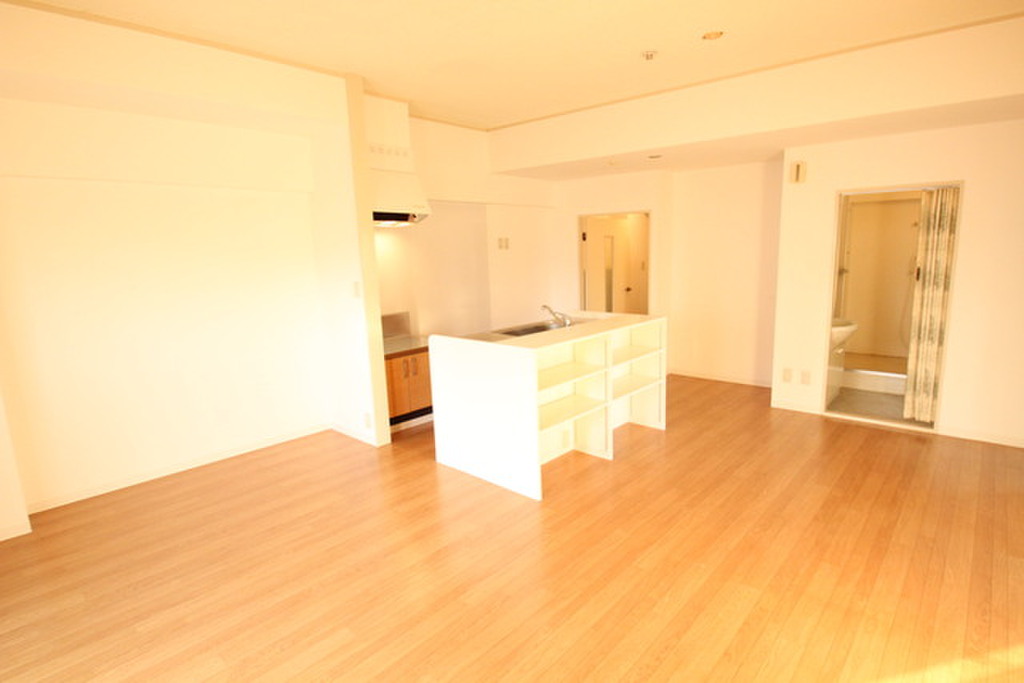 (2/26) 居室・リビング (2/26) 居室・リビング