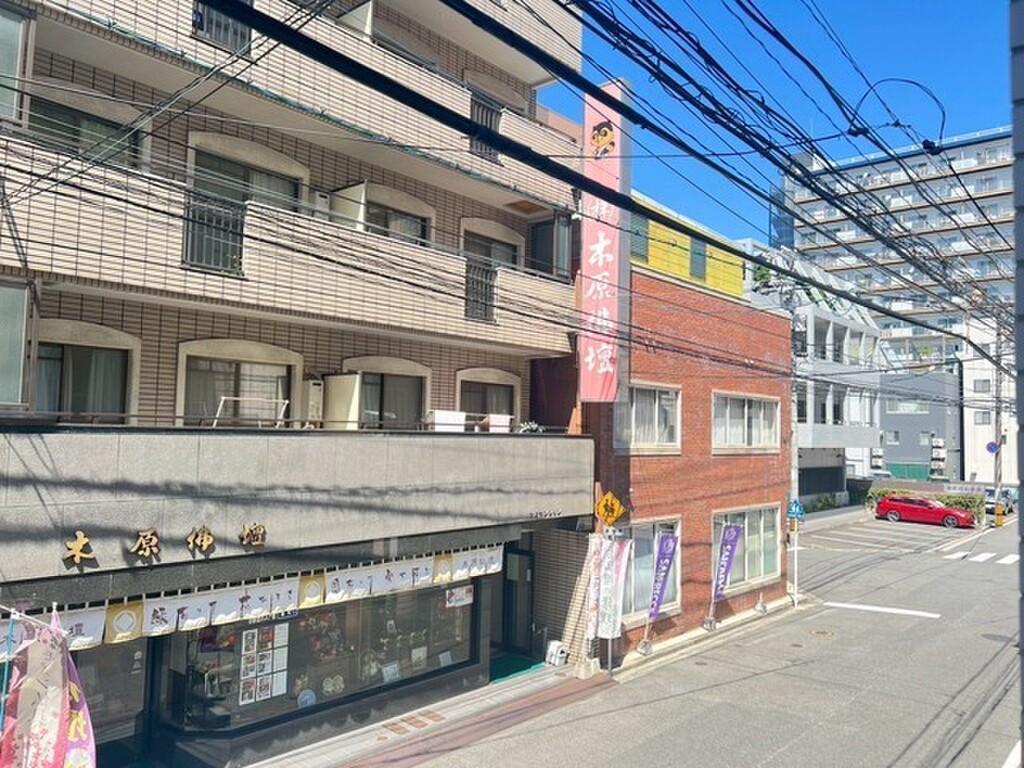 (14/26) ※別のお部屋の写真です。