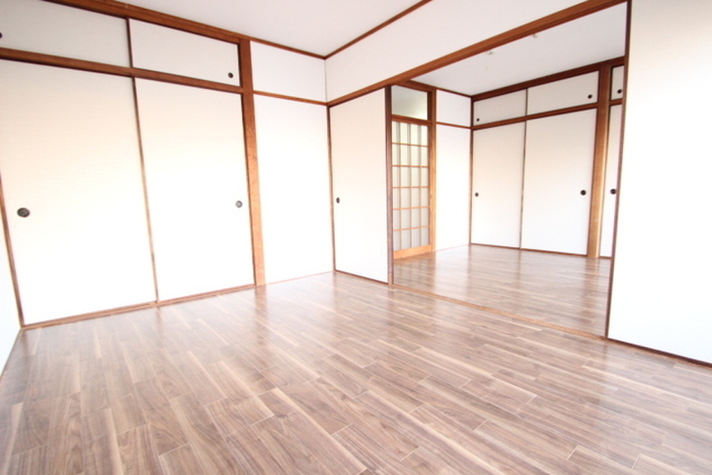 (2/26) 居室・リビング (2/26) 居室・リビング