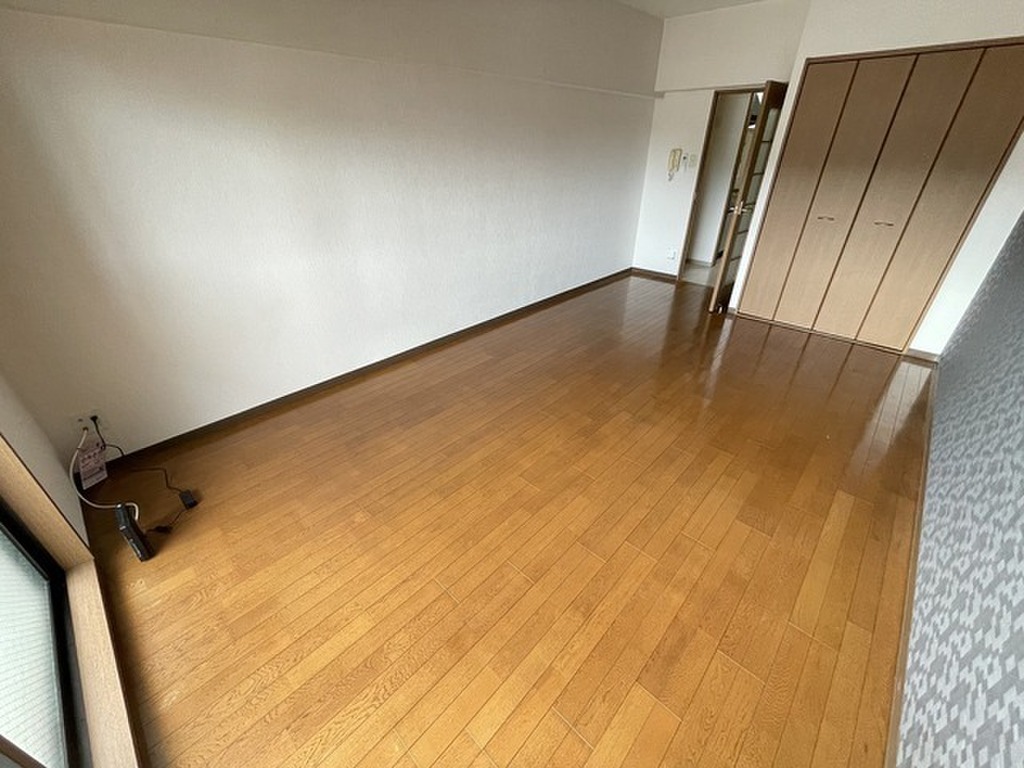 (16/29) 居室・リビング