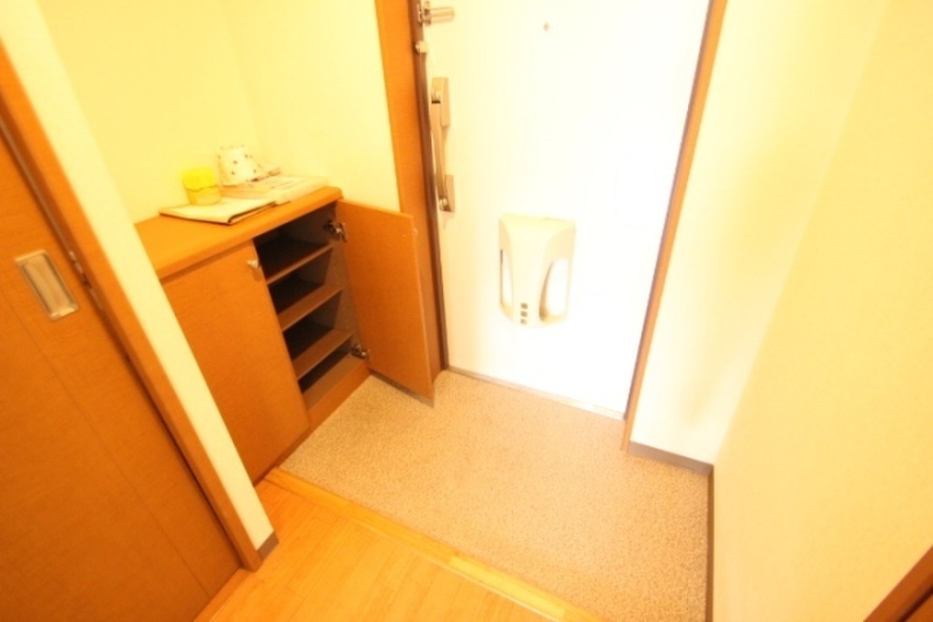 (18/30) 玄関 (18/30) 玄関