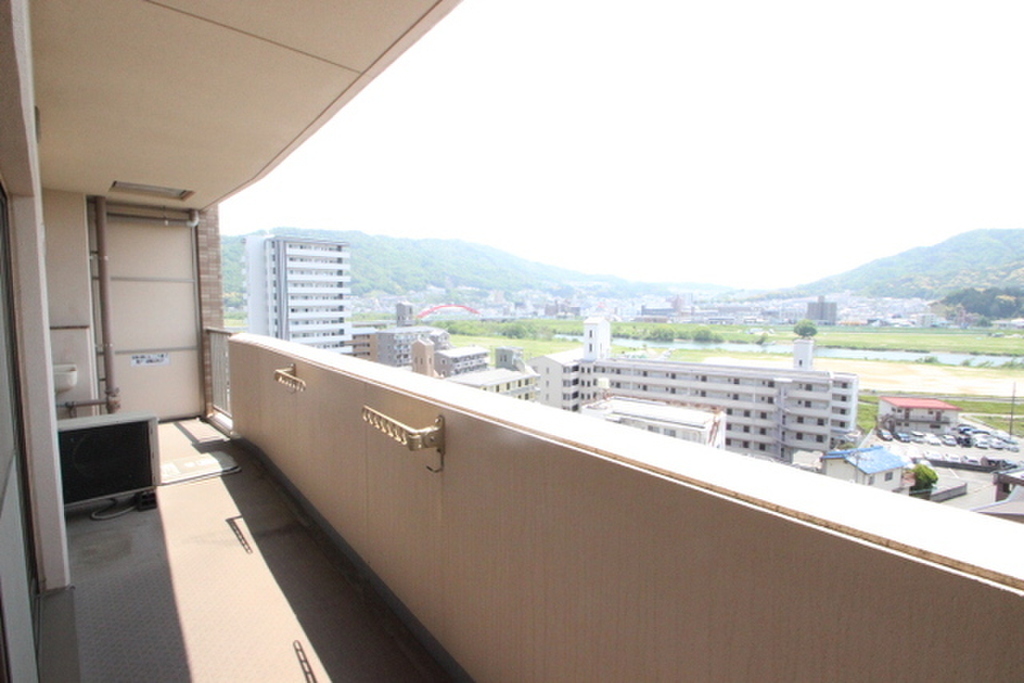 (12/27) バルコニー