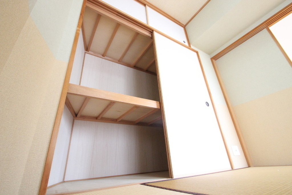 (14/27) 居室・リビング