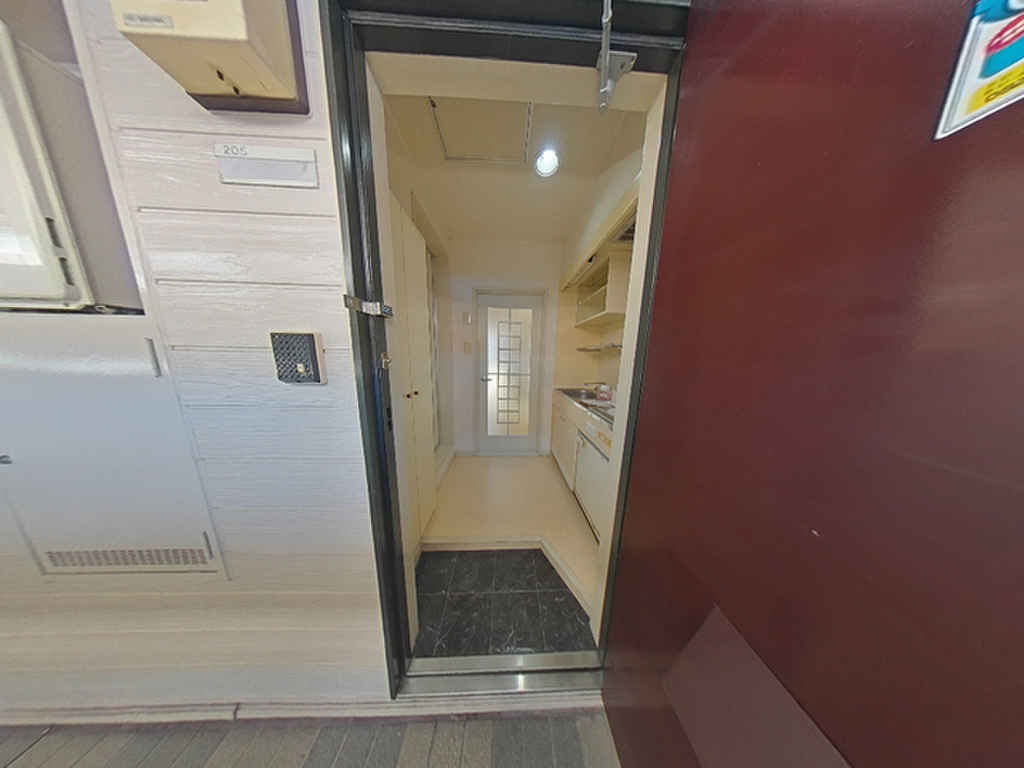 (10/26) 玄関 (10/26) 玄関