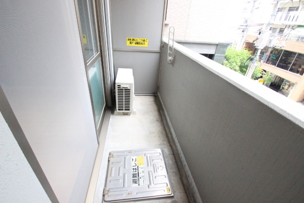 (9/25) バルコニー (9/25) バルコニー