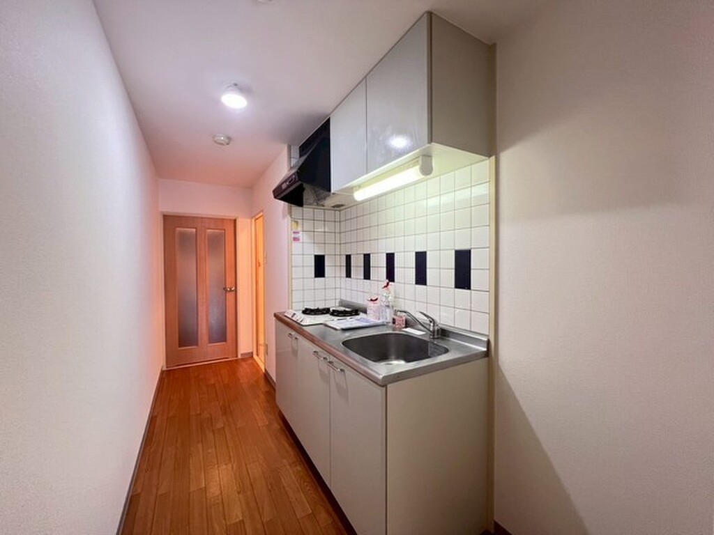 (16/30) キッチン