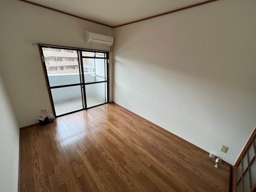 (2/23) 居室・リビング (2/23) 居室・リビング