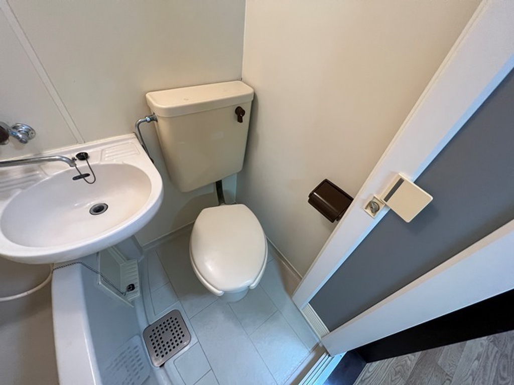 (5/23) トイレ (5/23) トイレ