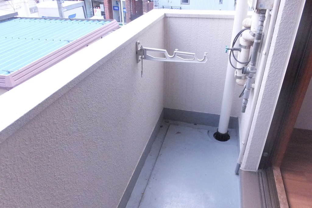 (11/25) バルコニー