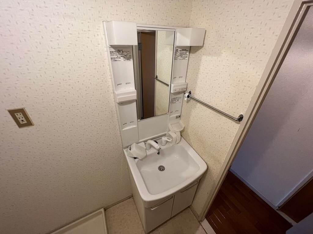 (6/25) 洗面所 (6/25) 洗面所