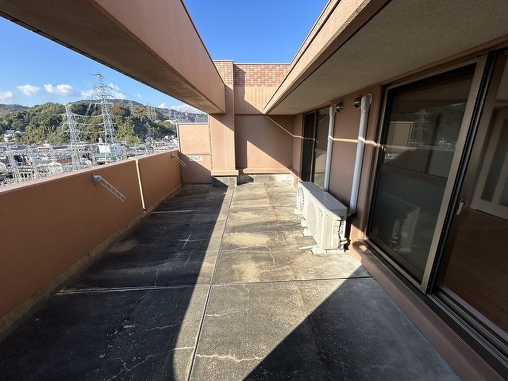 (12/26) バルコニー (12/26) バルコニー