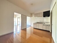 Arista広島平和大通り