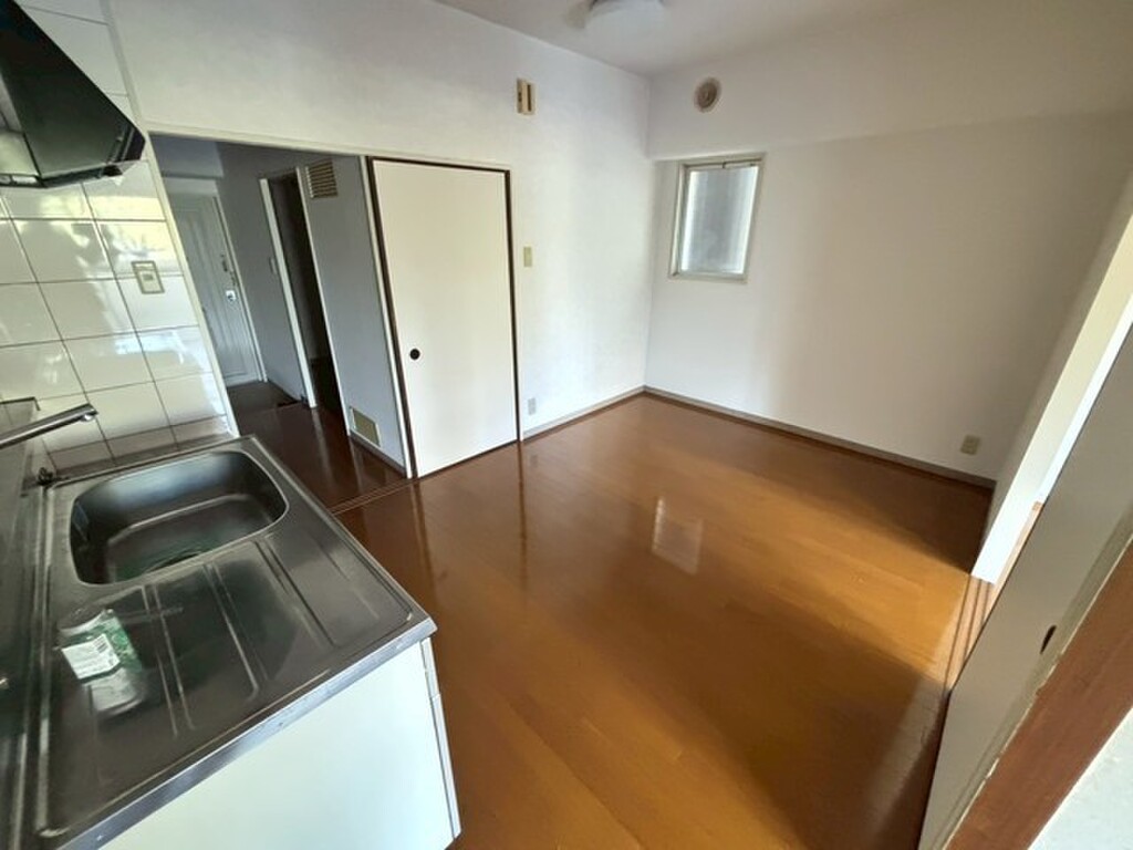 (15/22) 居室・リビング