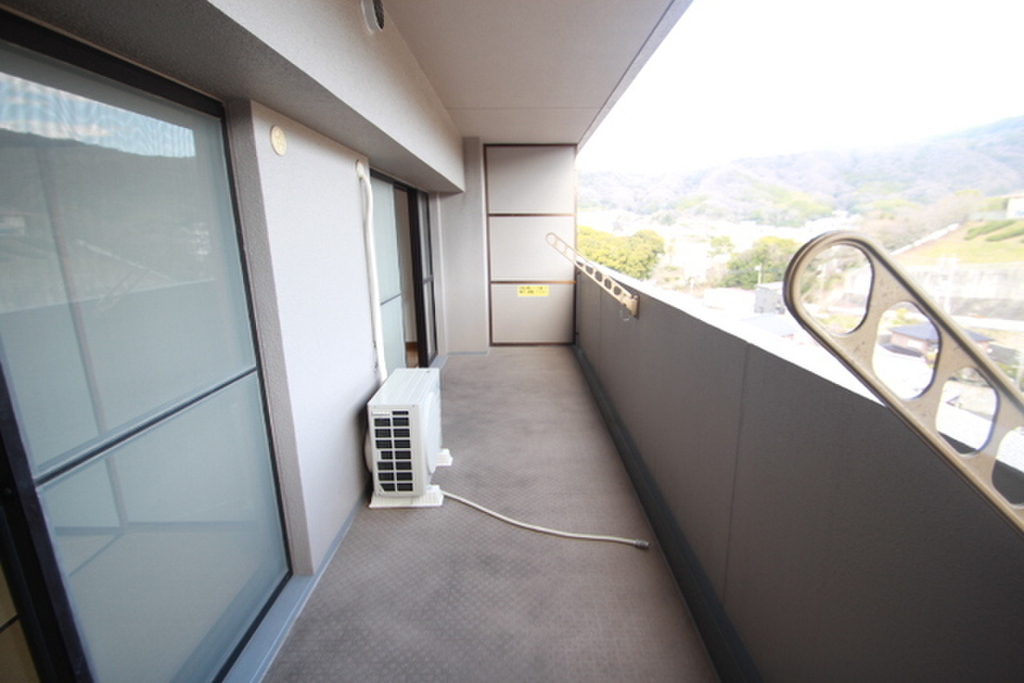 (9/31) バルコニー (9/31) バルコニー