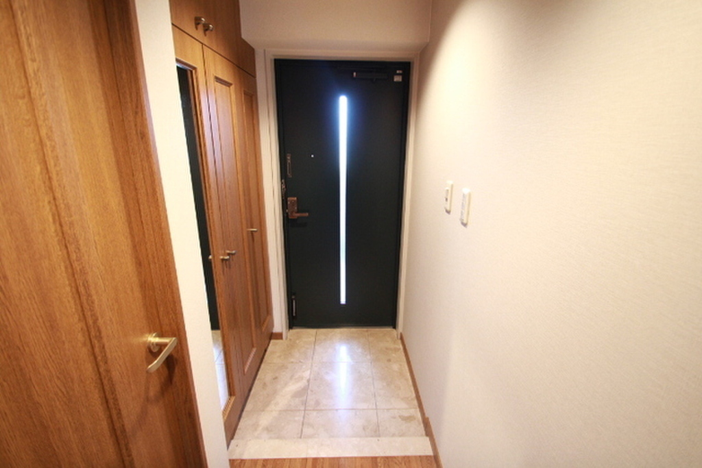 (10/31) 玄関 (10/31) 玄関