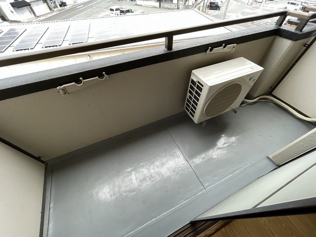 (5/28) バルコニー