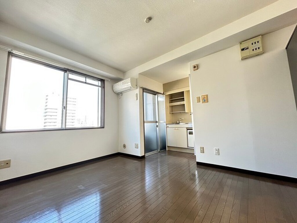 (3/28) 居室・リビング (3/28) 居室・リビング