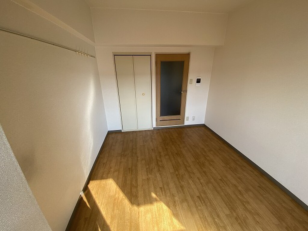 (2/24) 居室・リビング (2/24) 居室・リビング