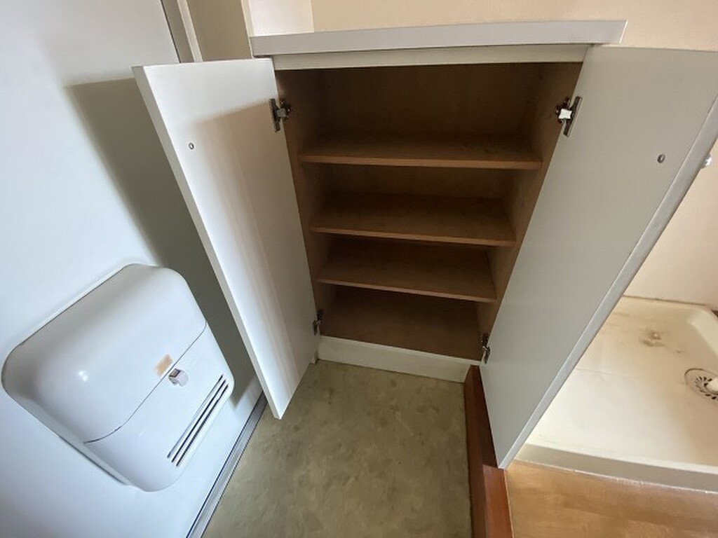 (16/24) 玄関 (16/24) 玄関