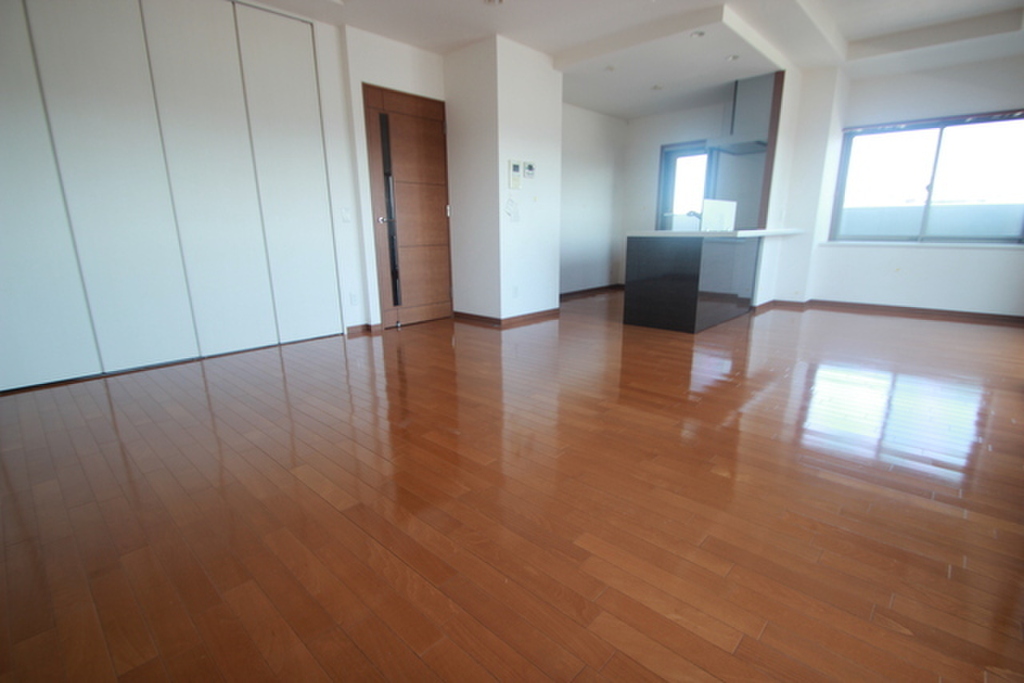 (2/21) 居室・リビング (2/21) 居室・リビング