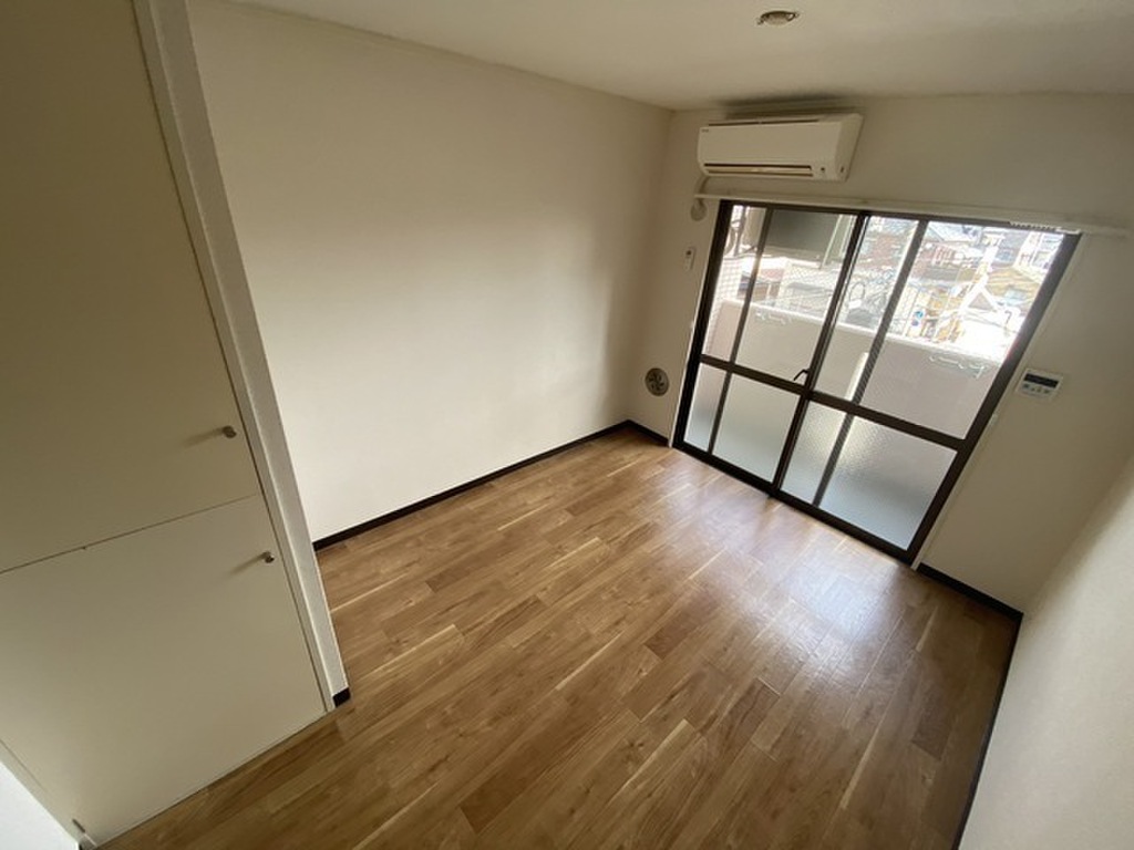 (15/29) 居室・リビング