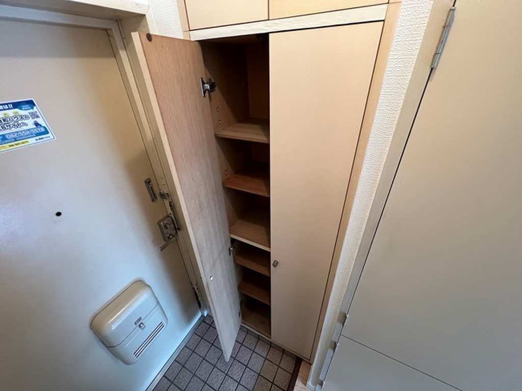 (10/23) 玄関 (10/23) 玄関