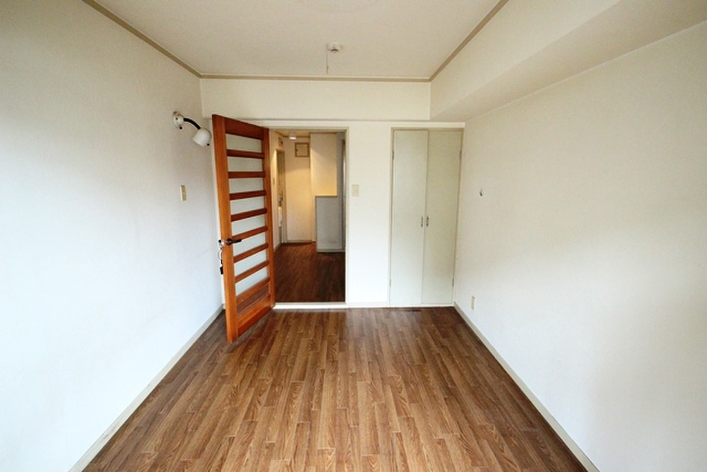 (2/34) 居室・リビング