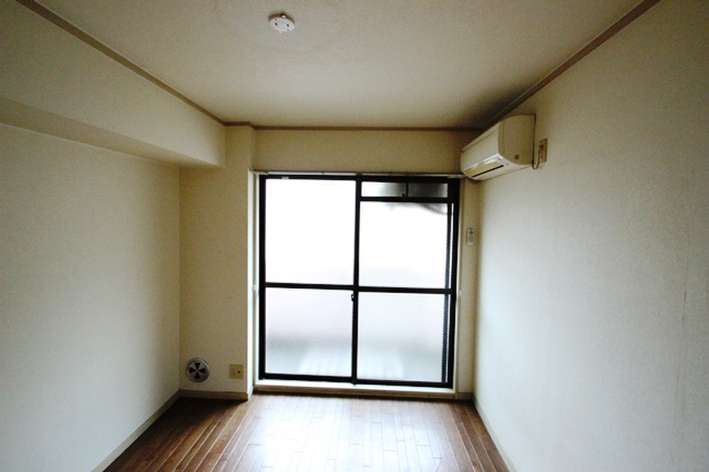 (4/34) 居室・リビング