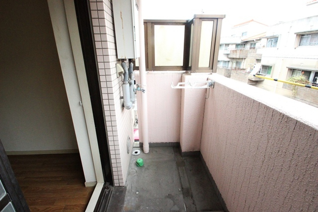 (3/34) バルコニー