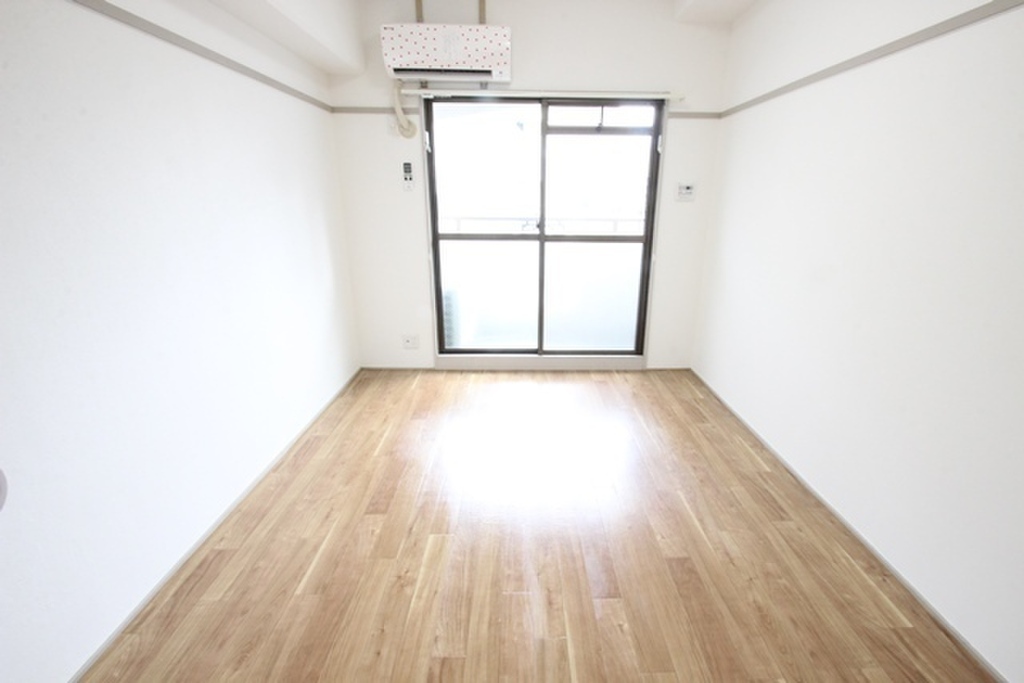 (2/25) 居室・リビング (2/25) 居室・リビング