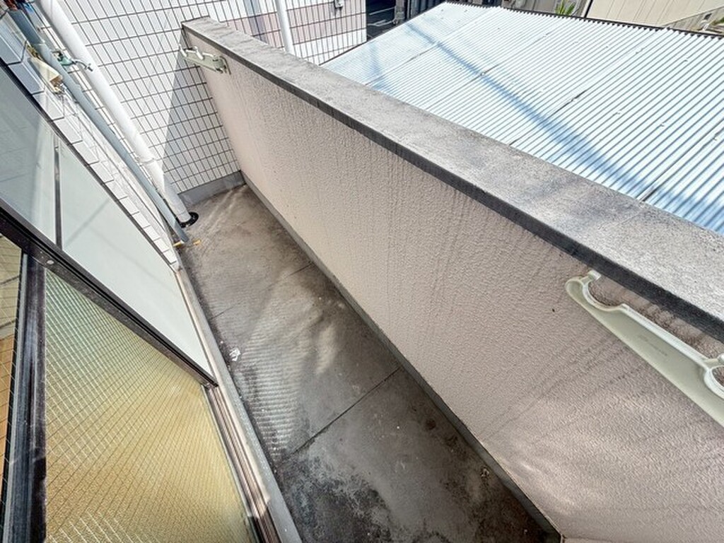 (13/26) バルコニー